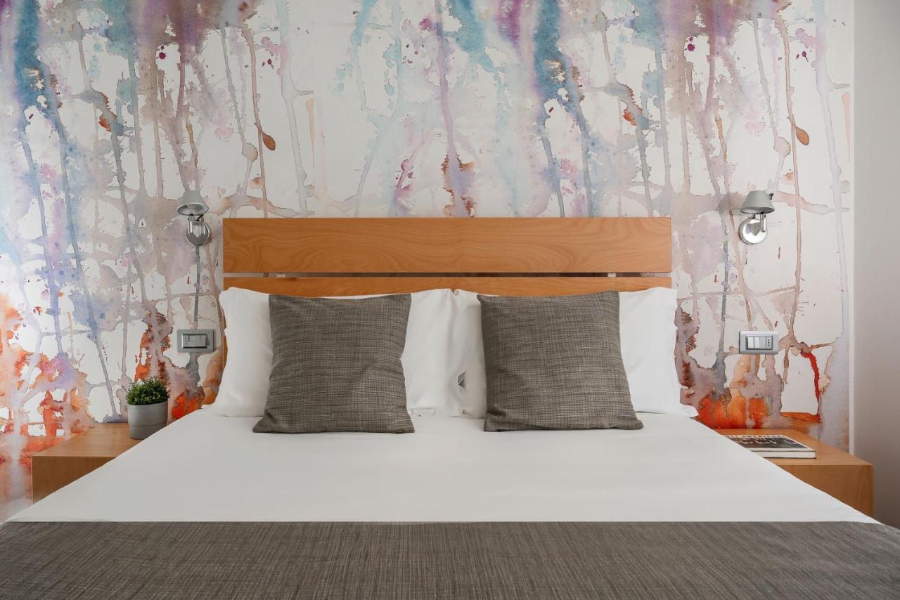 Hotel Rex - Fronte mare Riccione Esterno foto